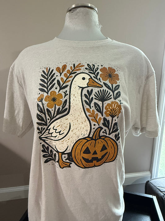 Vintage Halloween Goose & Pumpkin Graphic Tee
