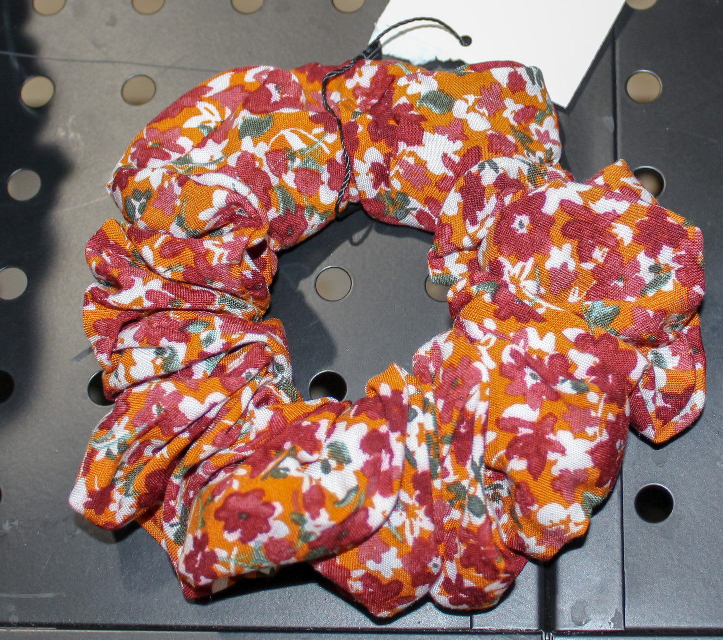 Floral Scrunchie in Rust