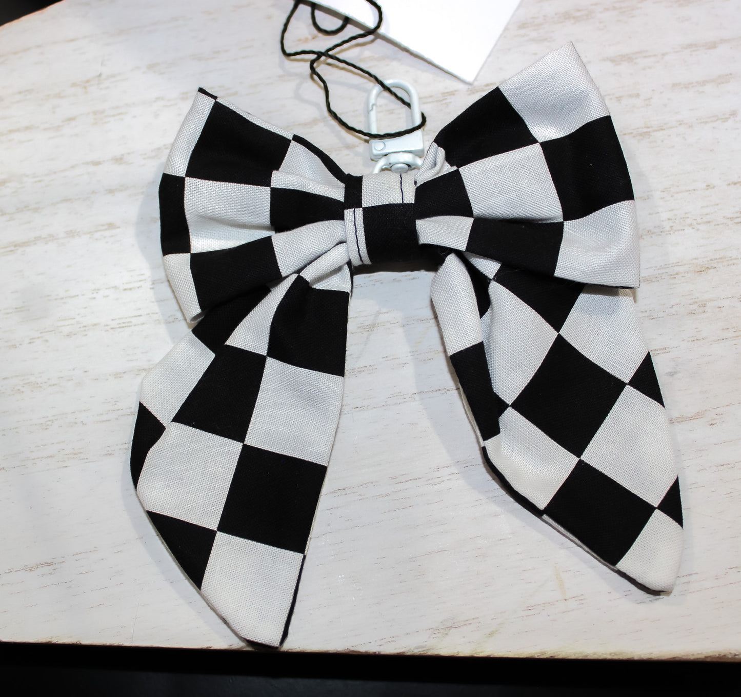 Black and White Checkered Flat Bow Keychain