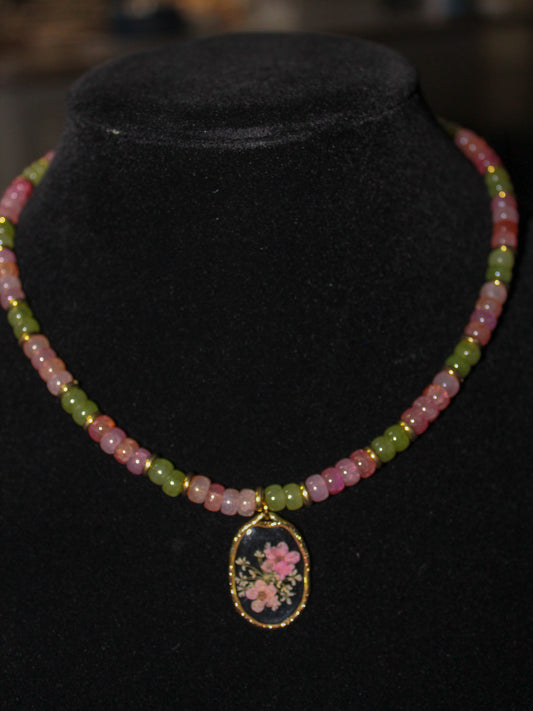 Pressed Flowers Pendant Beaded Necklace