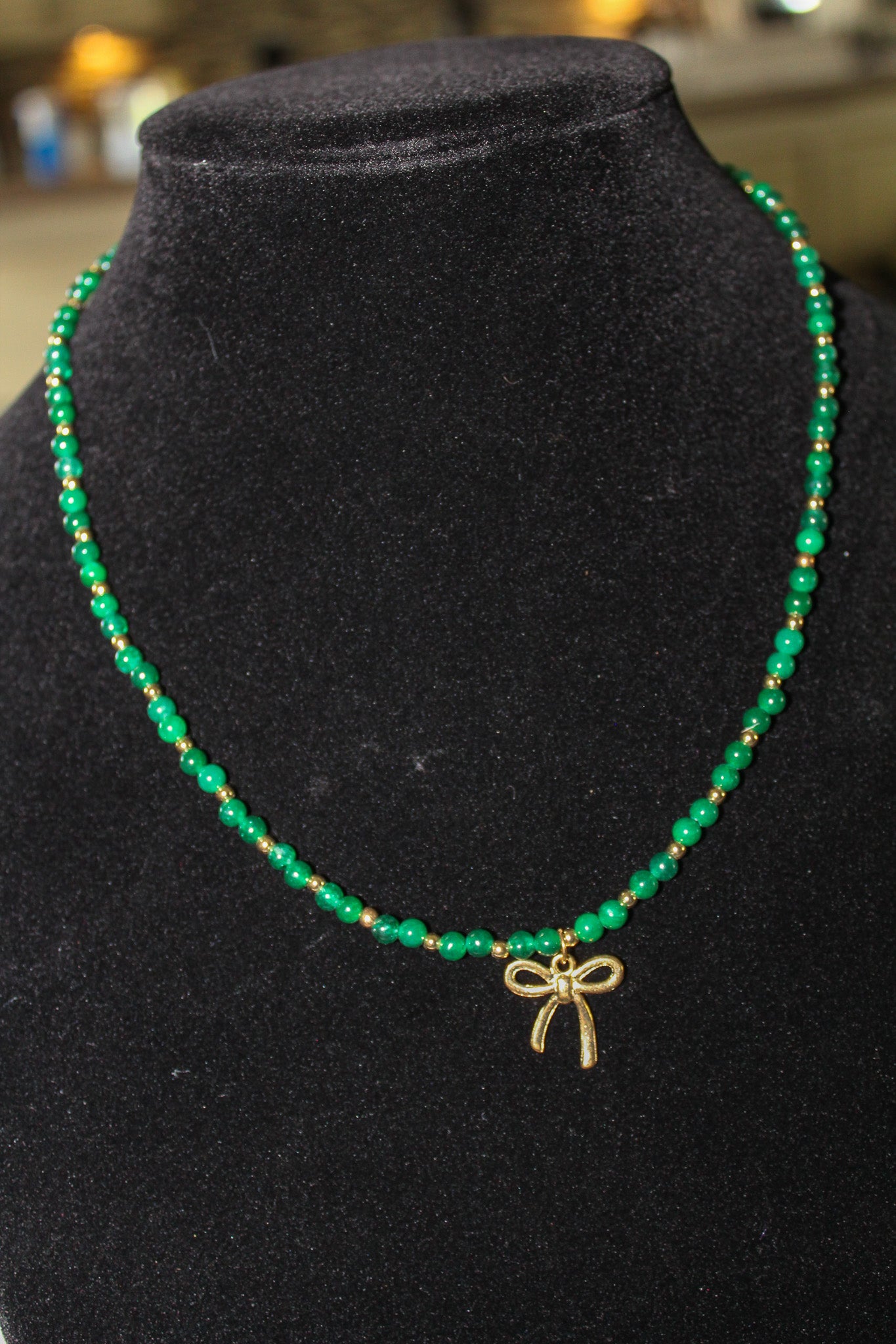 Green Bow Pendant Necklace