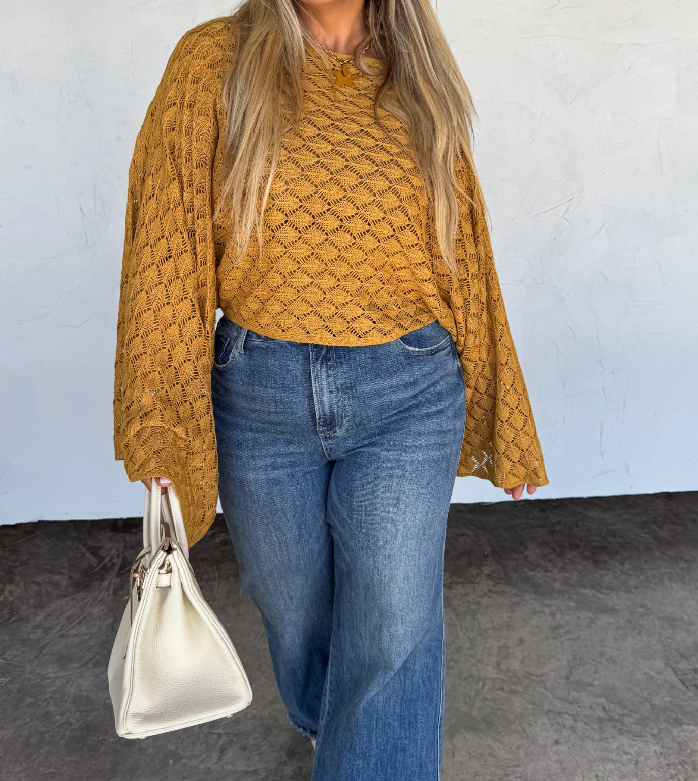 Free & Easy Bell Sleeve Knit Top